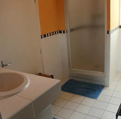 Couette-café Cap Opale 2*