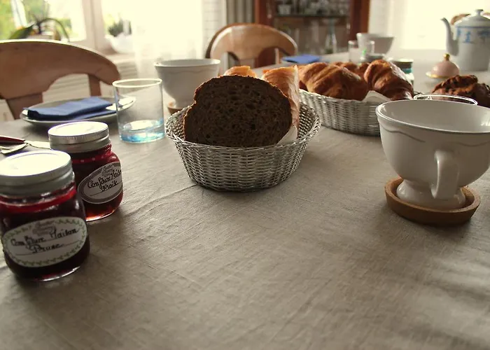 Couette-café Cap Opale 2*